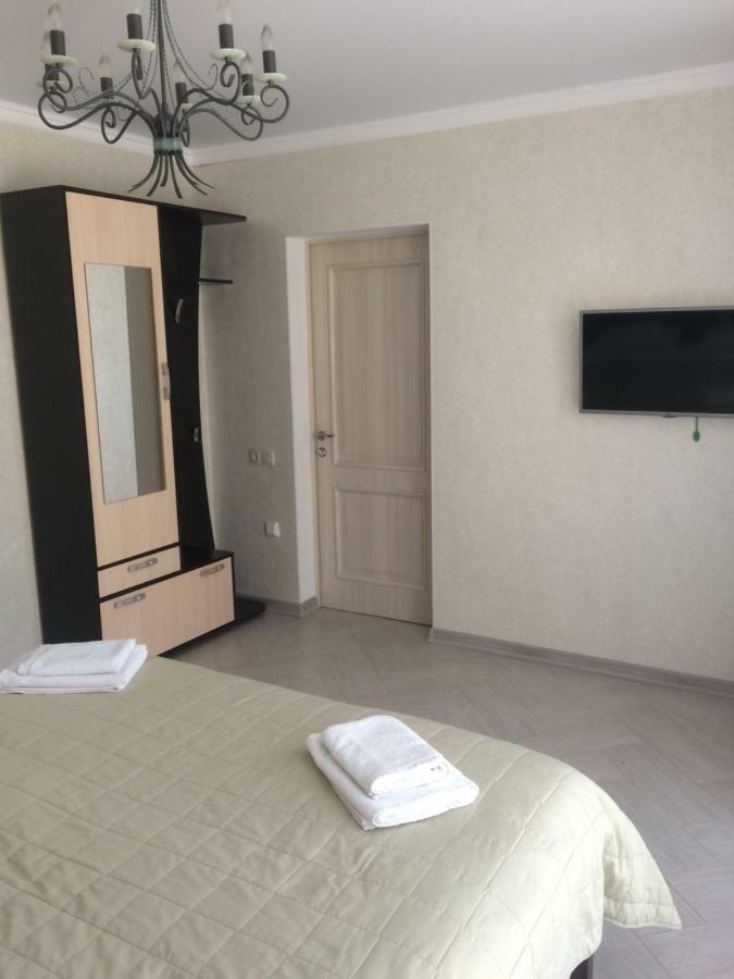 Guest House Гости Pițunda Exterior foto